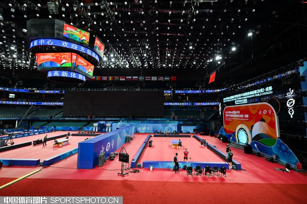 马德兴：杜月徵未必能确保U20国足主力，艾孜买提何时归队未知