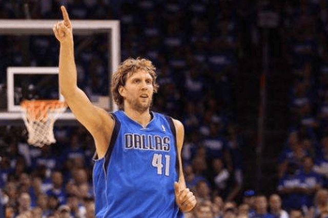 通过官方披 通过官方披